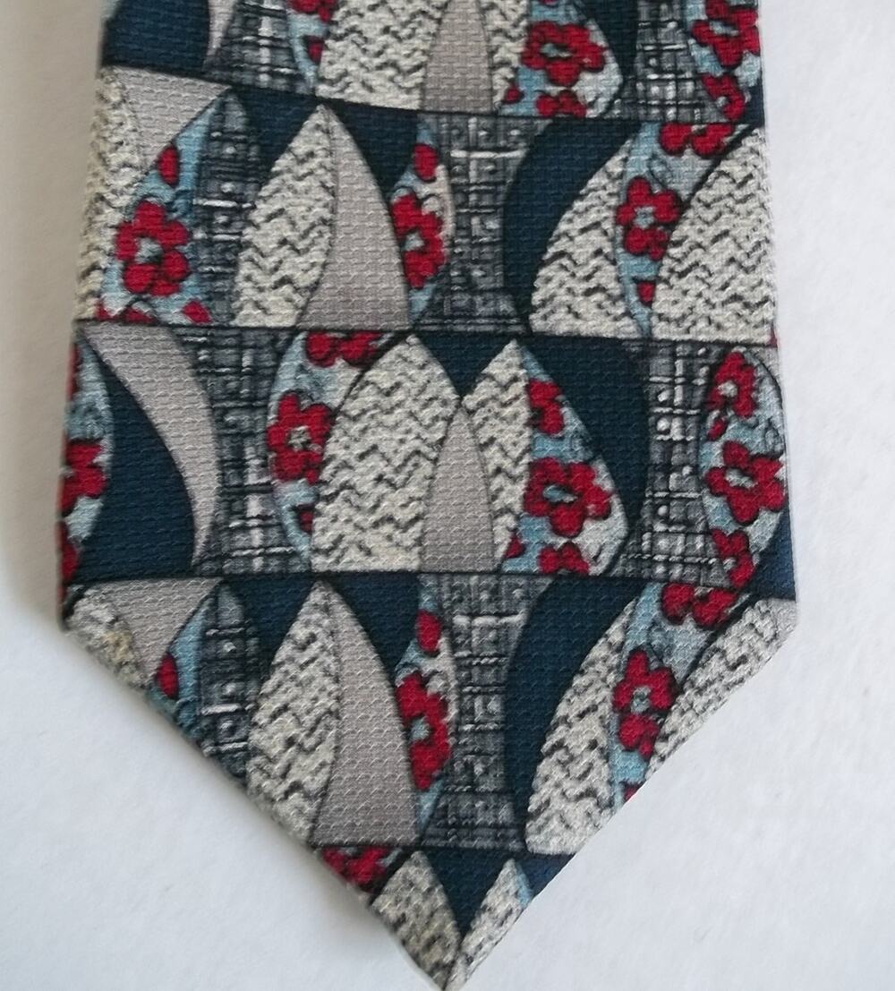Vintage Guy Larouche Diffusion Men's Neck Tie 100% Silk Geometric Design 1970's?